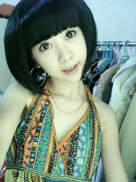 非主流女神程琳:制霸qq空间,辉煌过后嫁普通人,现在还是那么美|qq空间