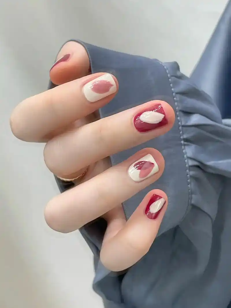 美甲 #短指甲也可以这么美 #亲手晒美 - 抖音