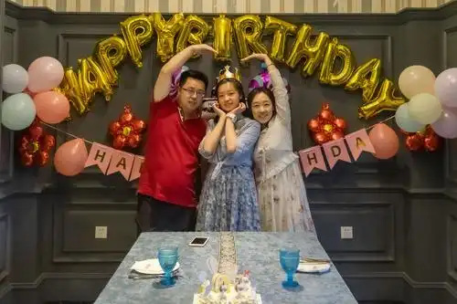 卢天姿14岁生日party.