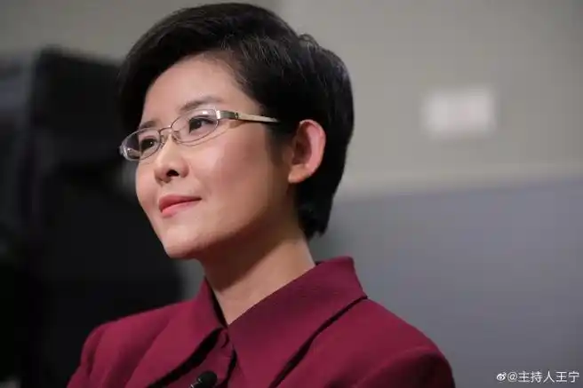 今晚《面对面》#马丽##周深