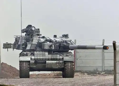 陆战之王,一辆价格可买五辆99a的法国"勒克莱尔"主战坦克