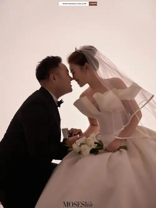 满足我要的风格和满满的高级感 从选婚纱到拍摄都是尊重新人的意见