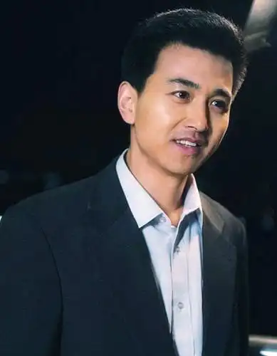 乌日根加盟真凶难逃颠覆高大权人物塑造