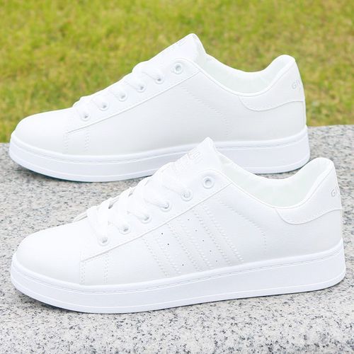 男鞋春秋季新款男士休闲鞋隐形内增高板鞋百搭潮鞋软底白色运动鞋