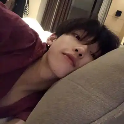 真人男头/爱意随风起_男生头像_我要个性网