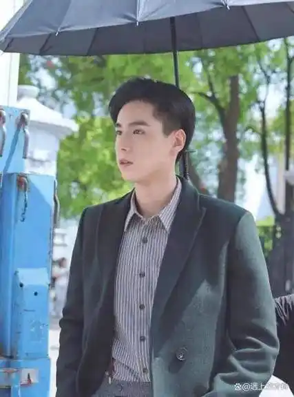 原创有一种优越叫188的胡一天看到他腿长的那一刻我没眼花吧