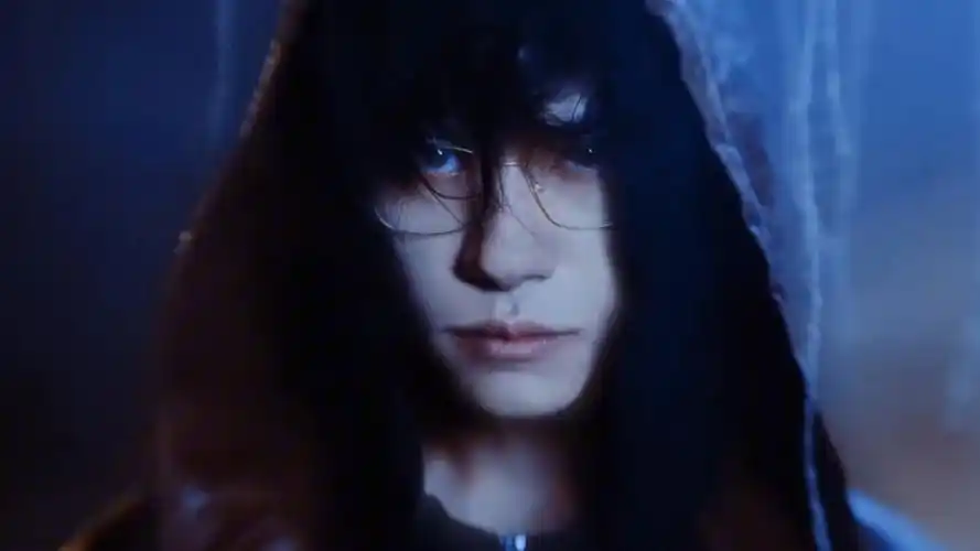 elle世界时装之苑 24年3月刊封面易烊千玺