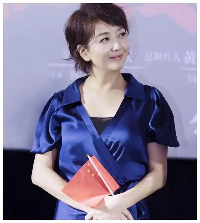 江珊是20世纪90年代著名女演员,经历多次感情波折后,于2020年与演员田