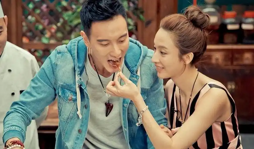 交往15任小鲜肉,44岁的萧亚轩现在看起来又老又虚 _柯震东|黄皓