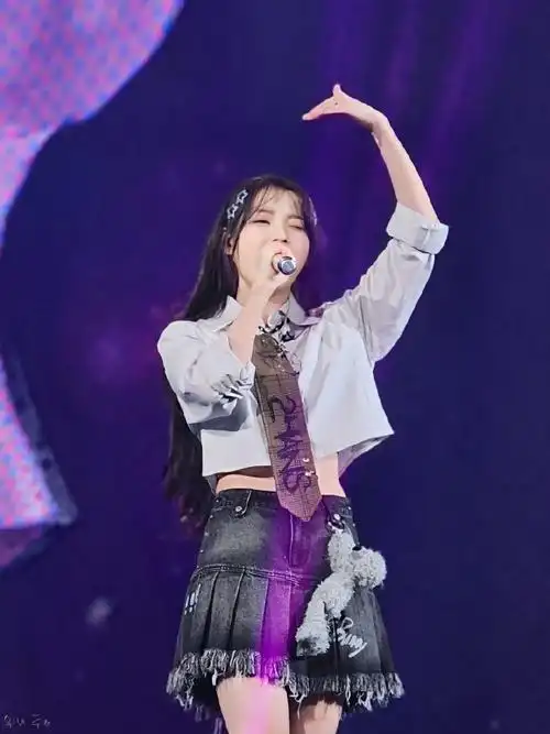 iu演唱会##iu2024世巡h.e.r
