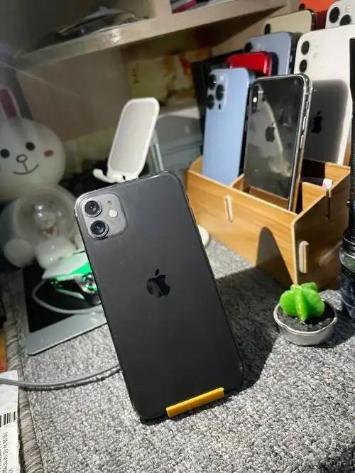 苹果iphone11国行128g电池87啊1999送到家