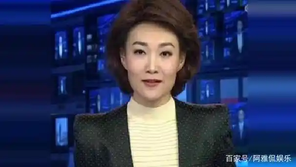 原创她是新闻联播主持人摘下戴了13年的假发减龄10岁不止