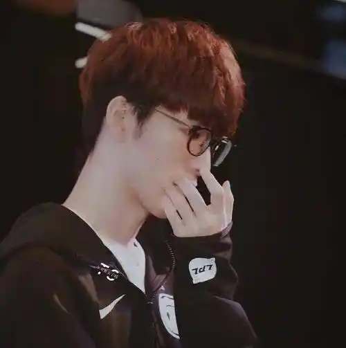 这个把剑魔复活玩没的男人theshy新赛季该何去何从