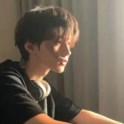 2022年最帅气的男生头像图片超酷男生个性真人微信图片大全