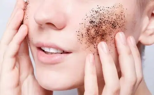 护肤十大小常识之七去角质