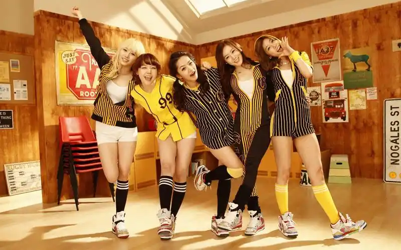 韩国女子组合chichi