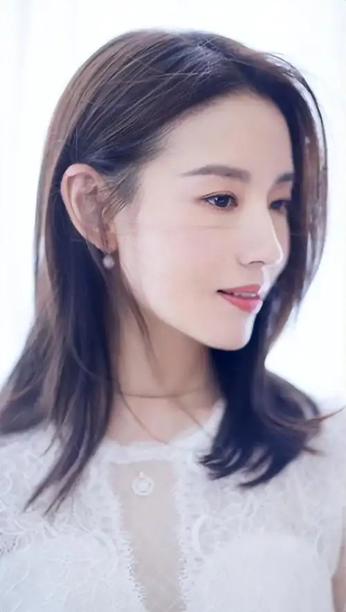 董洁个人资料 董洁王大治当年事件-思宇生活