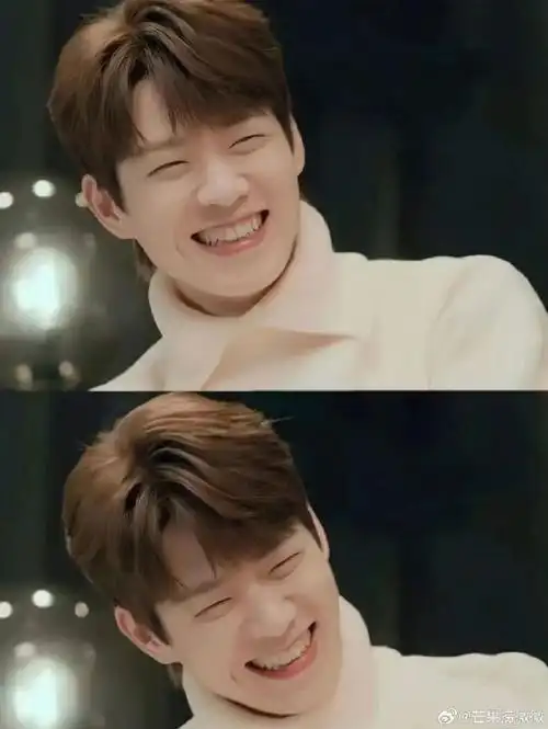 魏大勋晒自己甜照#笑起来怎么能这么甜,魏大勋晒自己照片,他是值览