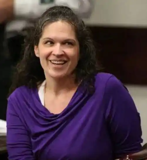 2006年,美国一黑人中了3000万美金,1年后却引来杀身之祸