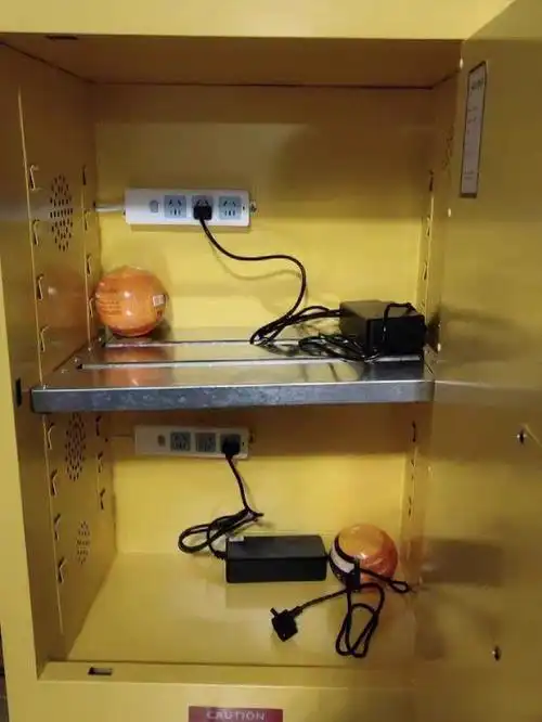 电动车锂电池充电防爆柜