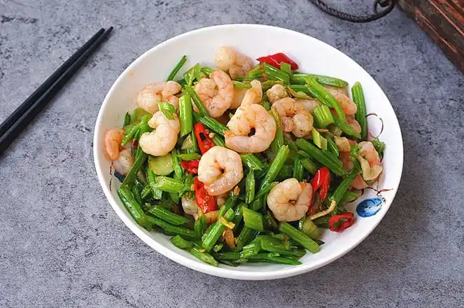 芹菜炒虾仁