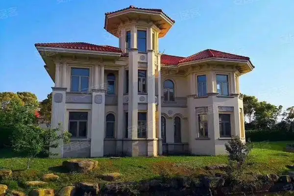 棕榈滩高尔夫别墅