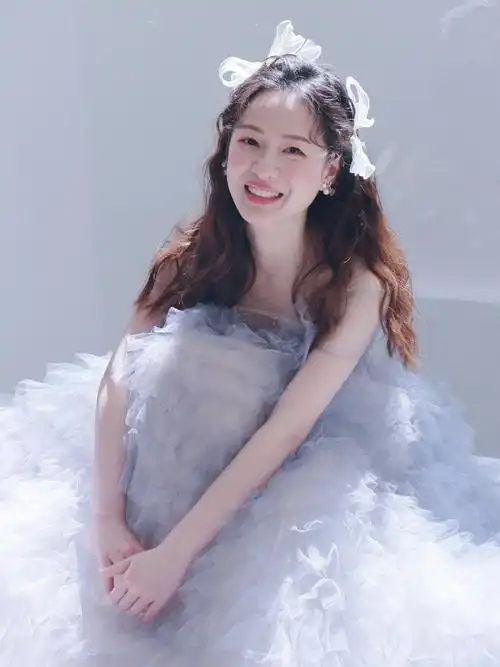 是我喜欢的爱笑女孩