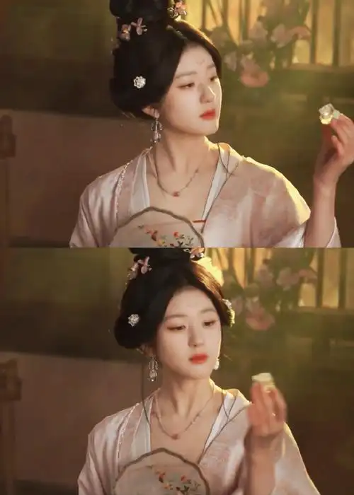 赵露思深海美人鱼