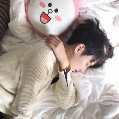 qq头像男生阳光清新