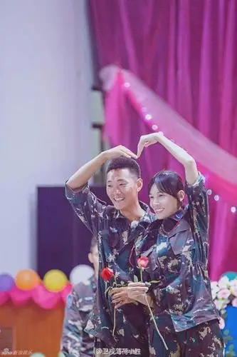 张蓝心大胆示爱刘队长你们被圈粉了吗组图