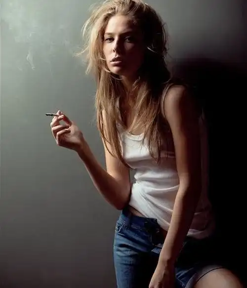 吸烟的诱惑 比我们想象中的还要厉害_唯美图片