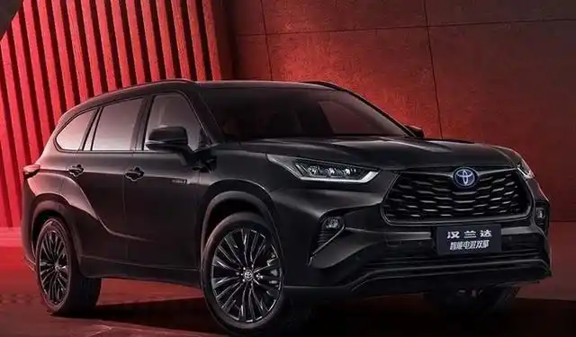 丰田官宣:汉兰达"黑武士"上市!造型超帅,还看理想l8?