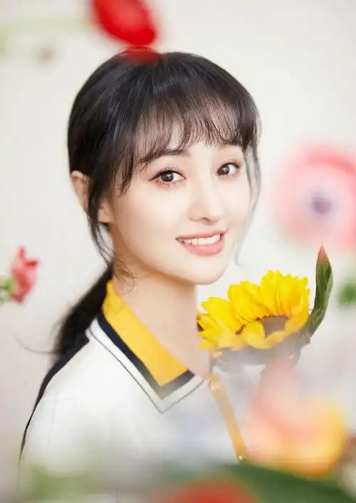 郑爽一个让我心疼的女孩子