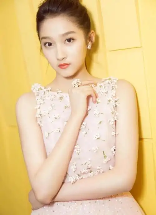 国内最美的明星女演员前十名,十位中国最美的女明星排行