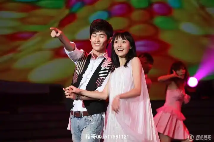 张翰郑爽跨年同台2020_手机壁纸_电脑壁纸_桌面壁纸【图客网】