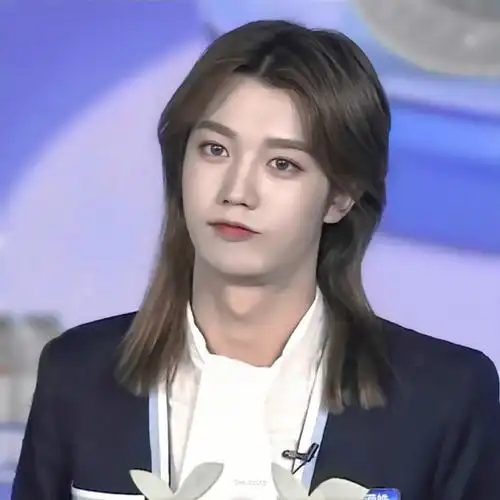 小滢真的太漂亮了太漂亮了更新头像91#青春有你3孙滢皓