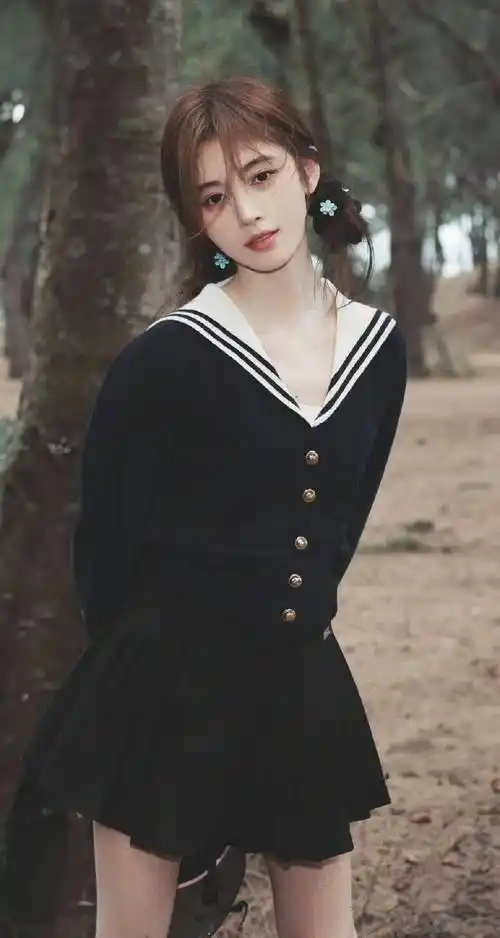 鞠婧祎双丸子头女高