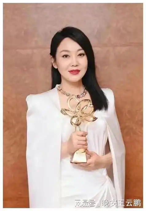 三十年河东,三十年河西,该轮到中年女演员崛起了