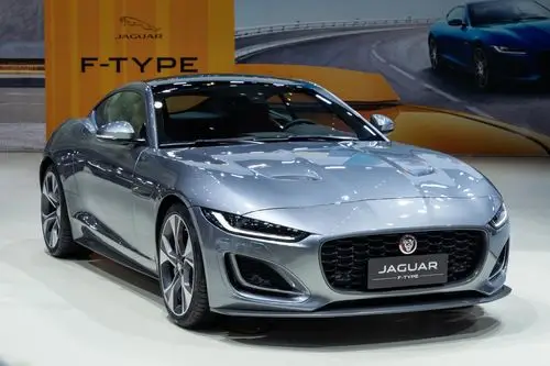 全新捷豹f-type亮相,全新路虎卫士110开启预售