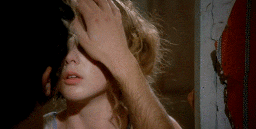 搞笑gif趣图:自从这个同事来了以后,我就没好好上过班.