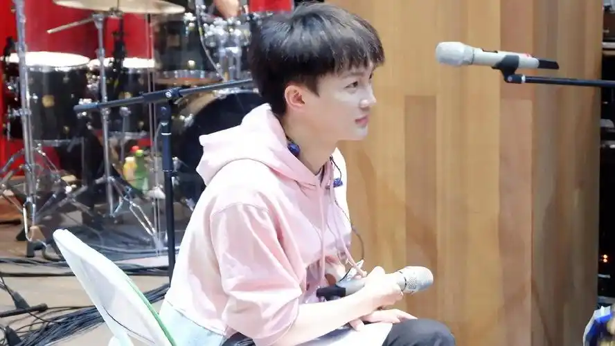 周深- 堆糖,美图壁纸兴趣社区