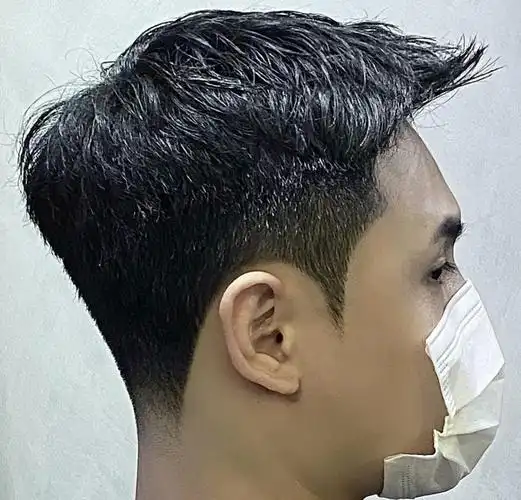 前刺头怎么剪(男士简短刺头) – 【剪辑之家】