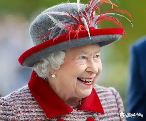 伊丽莎白女王有史以来最好的25顶帽子