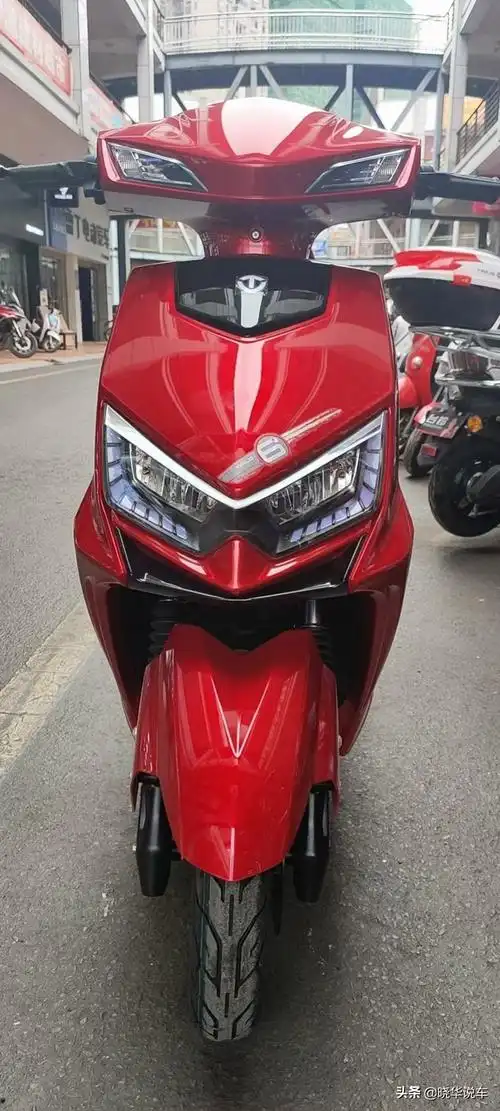 台铃电动车多少钱台铃电动车72v多少钱一台台铃新款72v电动车配6块32