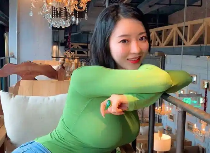 130斤的蒋聘婷,健身照曝光后,网友:很难驾驭!_体重_身形_评论