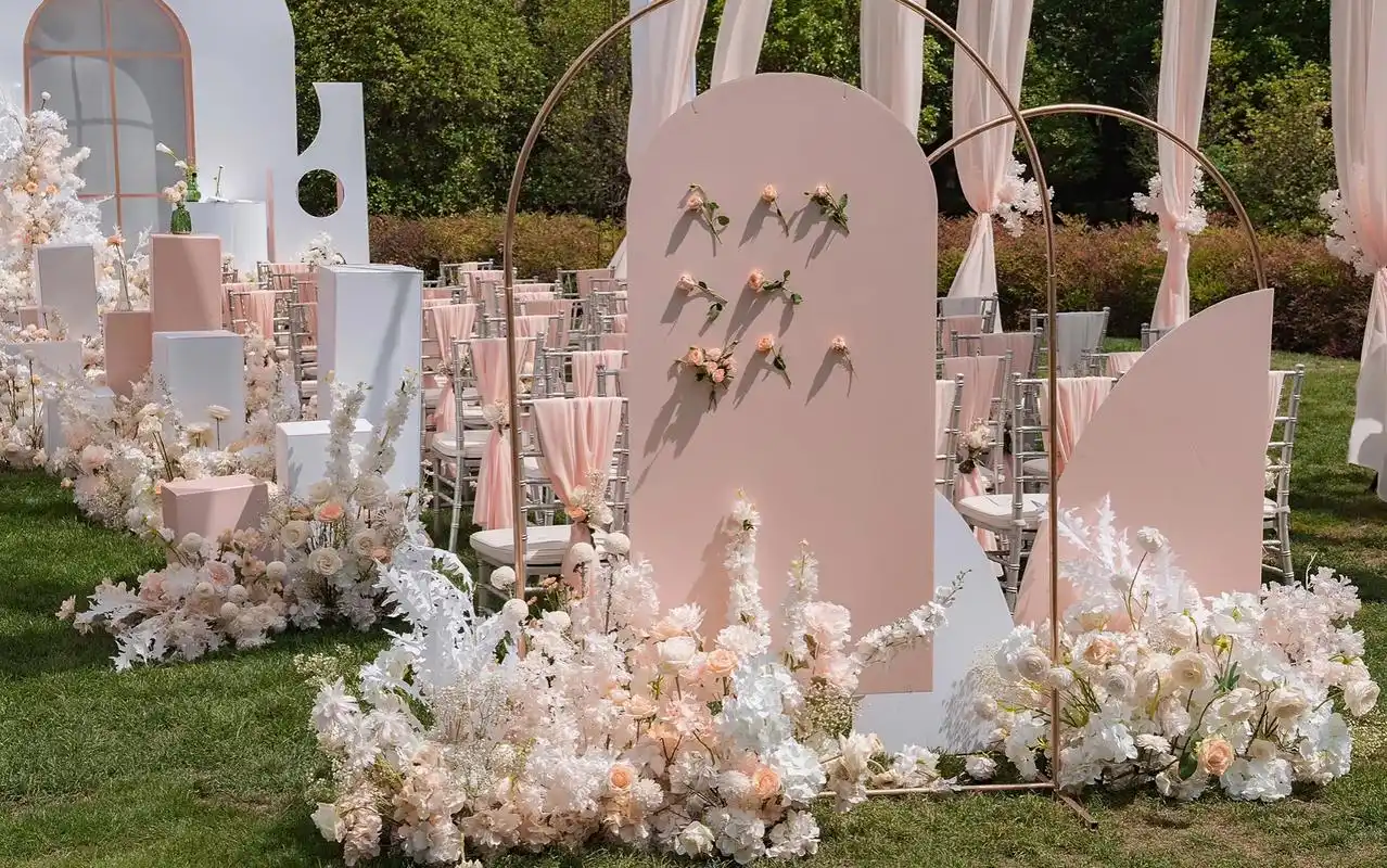 雀囍婚礼策划.#场景布置 #小清新风格 #婚庆 #美出高级感 - 抖音