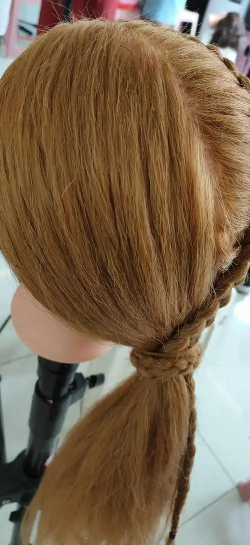 宋开燕十款头模发型