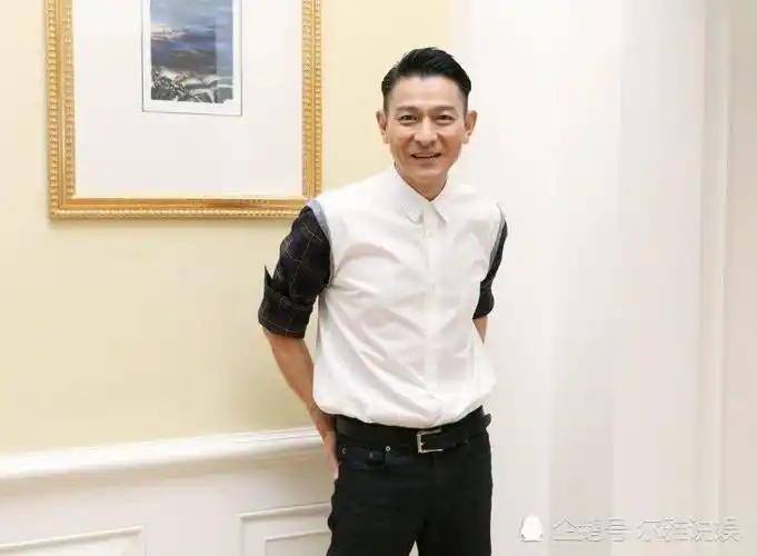 刘德华前女友东山再起,曾同居3年,分手后要求刘德华捐精生子