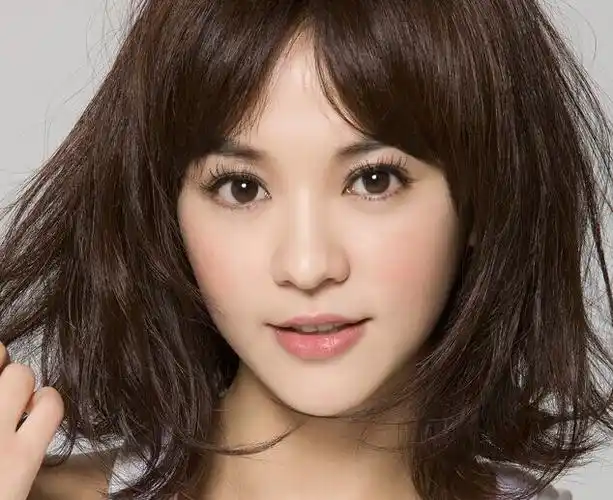 陈意涵图片 陈意涵裸泳图片 陈意涵照片大图大全