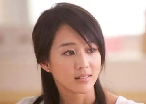 对比她以前的照片,你们觉得张钧甯是人造美女吗?